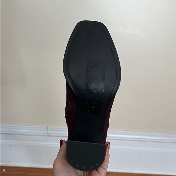 NWOT DOLCE VITA Rich Burgundy/Eggplant/Wine Sock Booties Block Heel - Size 9 - Picture 7 of 11